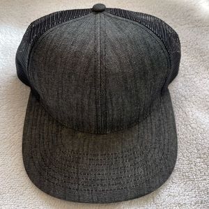 BLACK DENIM TRUCKER ADJUSTABLE SNAPBACK CAP